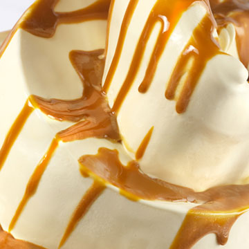 Ρίπλα πανακότα panna cotta sause